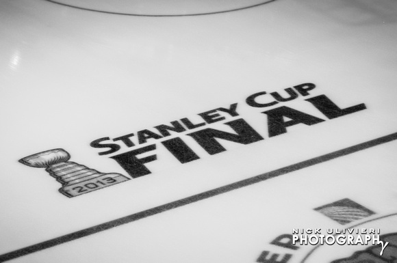 (6.15.13)-Stanley_Cup_Final_Game2-2